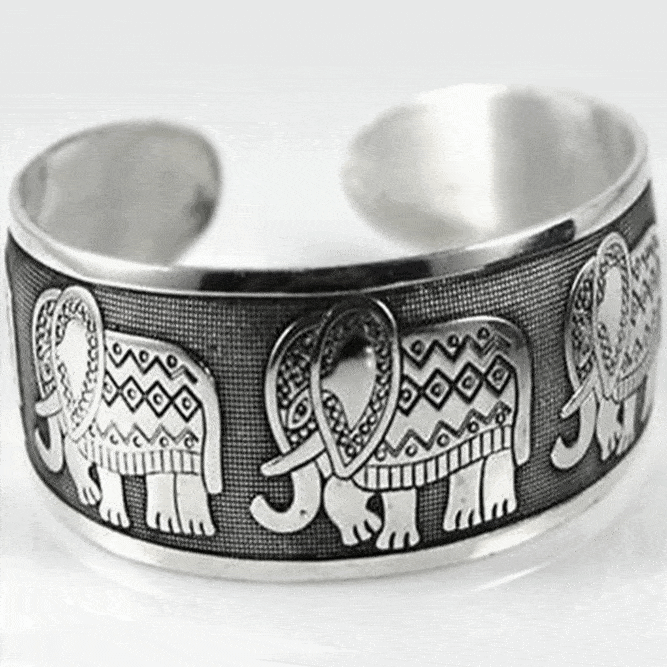 Tibeti ezüst karkötő elefánt mintákkal