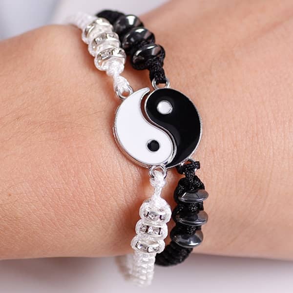 1 pár (2 darab) barátság karkötő Yin-Yang szimbólummal - Fekete/Fehér